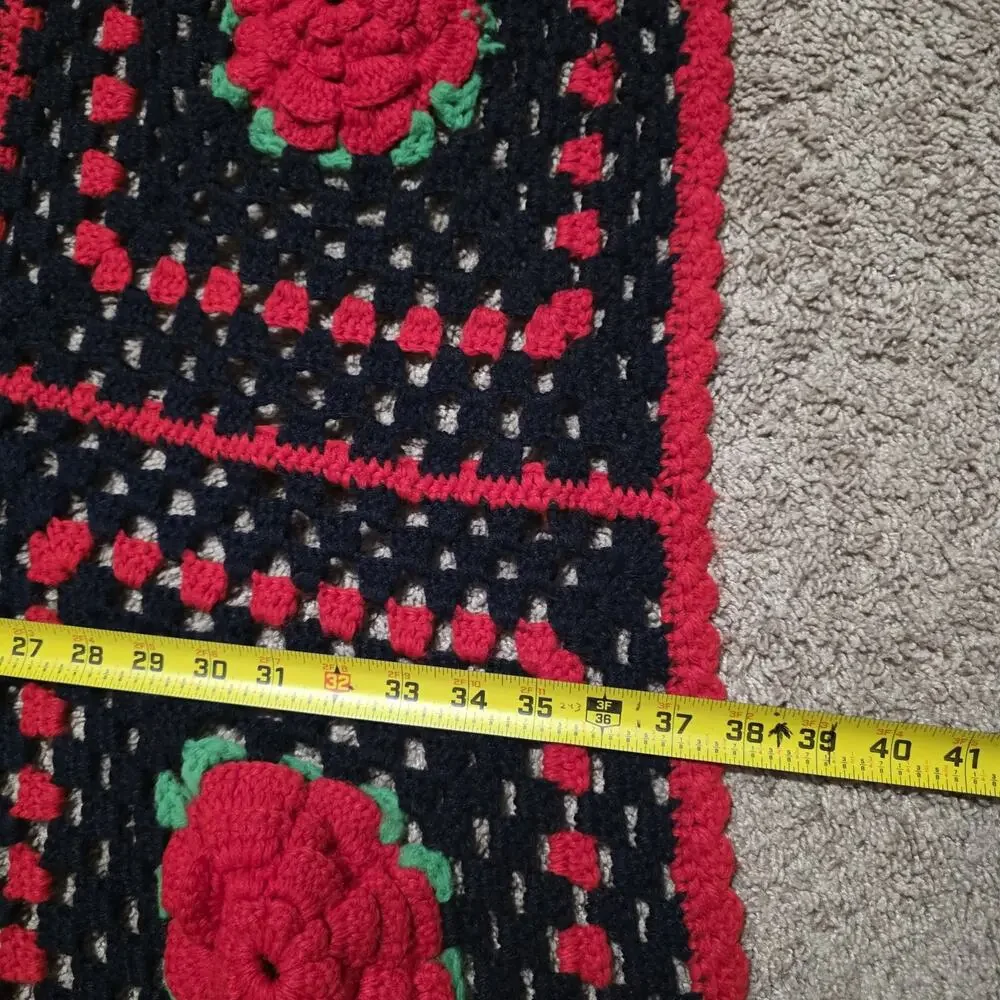 Handmade Crocheted Granny Square 3D Rose Floral Afghan Blanket 57”X38” & Pillow